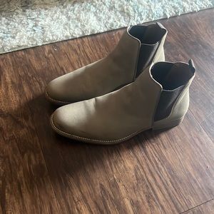 Chelsea boots Size 10